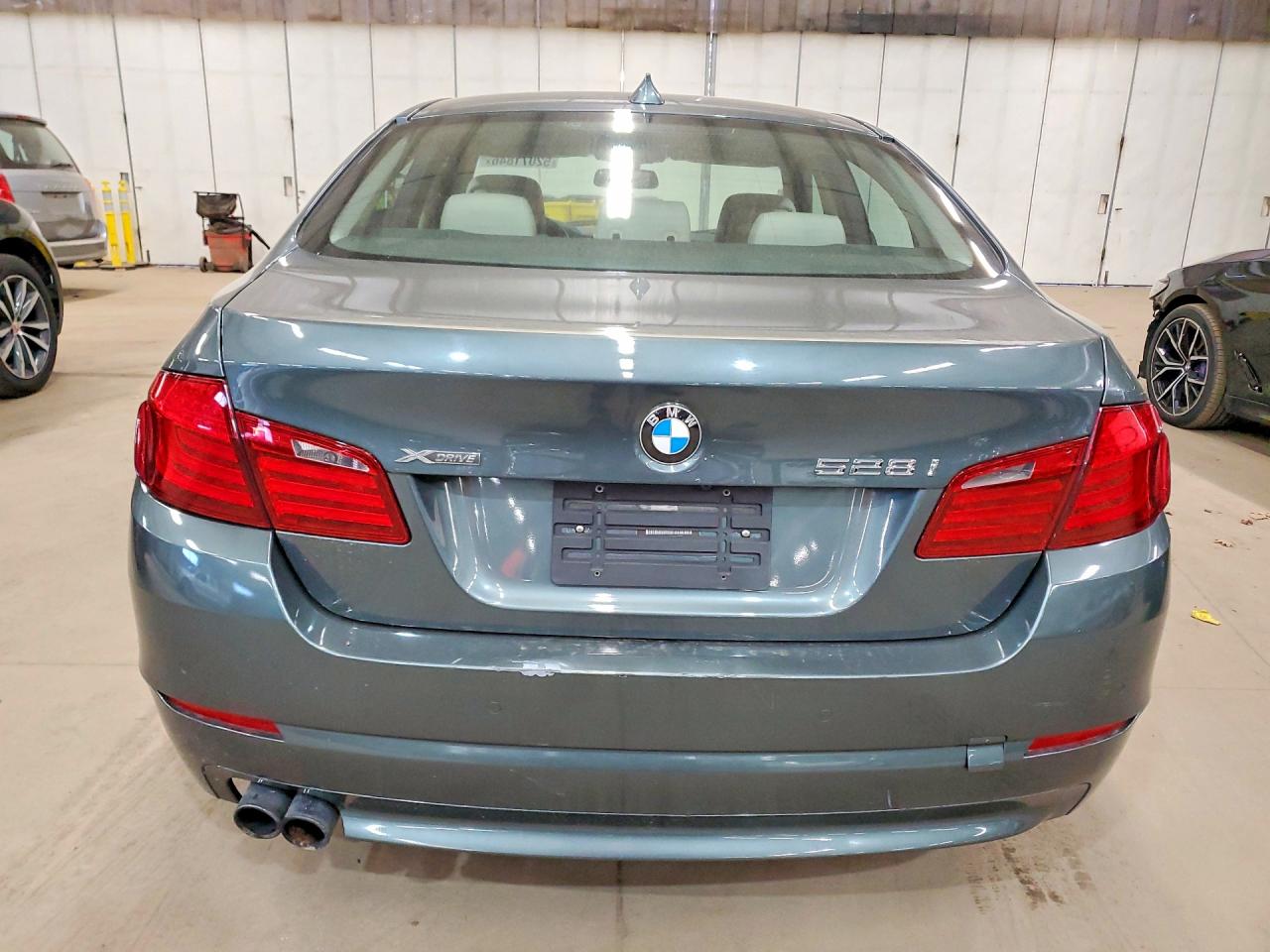 2013 BMW 5 series VIN WBAXH5C56DDW13831 photo 6
