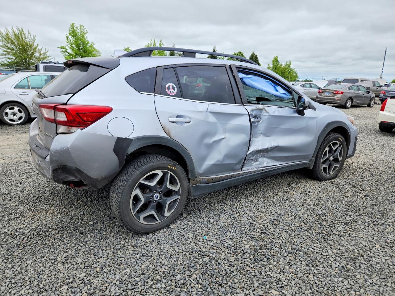 2018 Subaru Crosstrek VIN JF2GTAJC0JH266305 photo 3