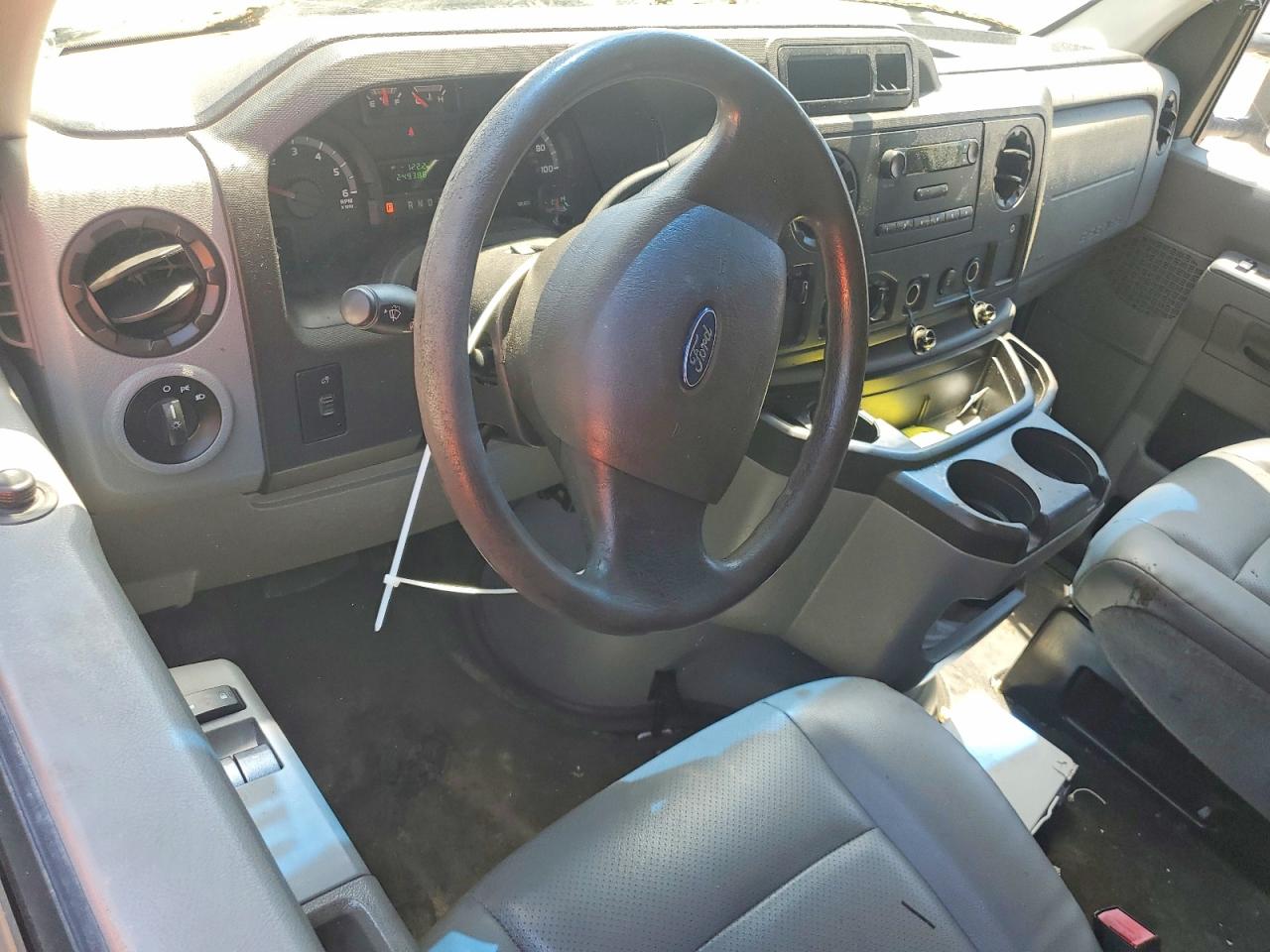 2014 Ford Econoline VIN 1FTNS2EL6EDA91029 photo 8
