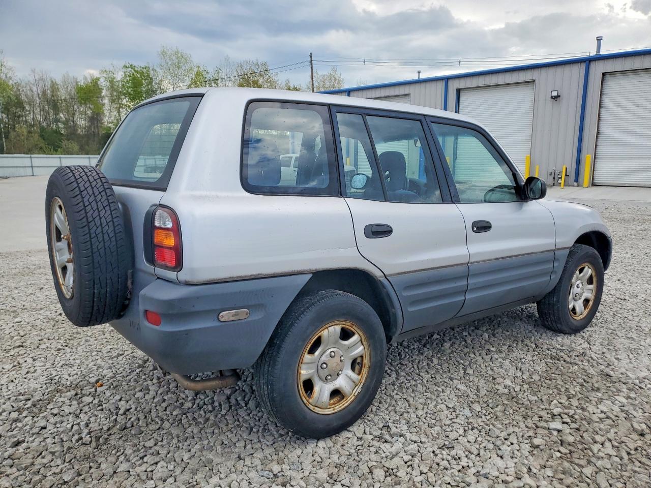 1998 Toyota Rav4 VIN JT3HP10V1W0174298 photo 3