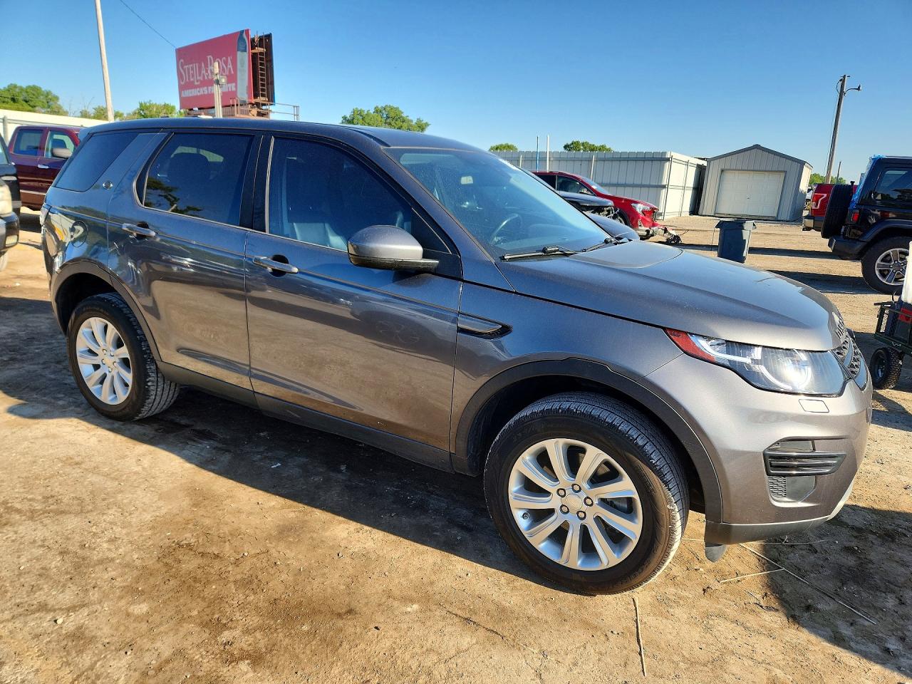 2019 Land Discovery VIN SALCP2FX4KH799769 photo 4