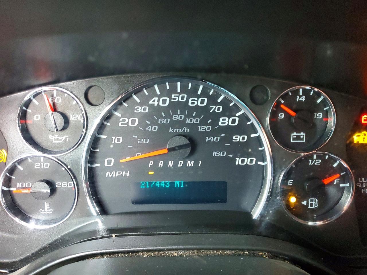 2019 Chevrolet Express VIN 1GCWGAF19K1236669 photo 9