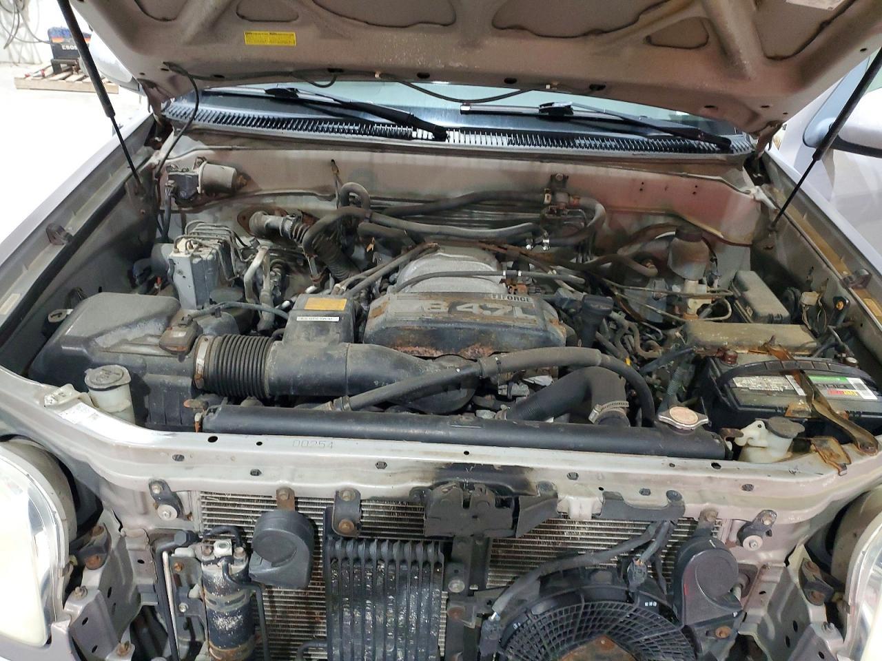 2001 Toyota Sequoia VIN 5TDBT44A51S037957 photo 11