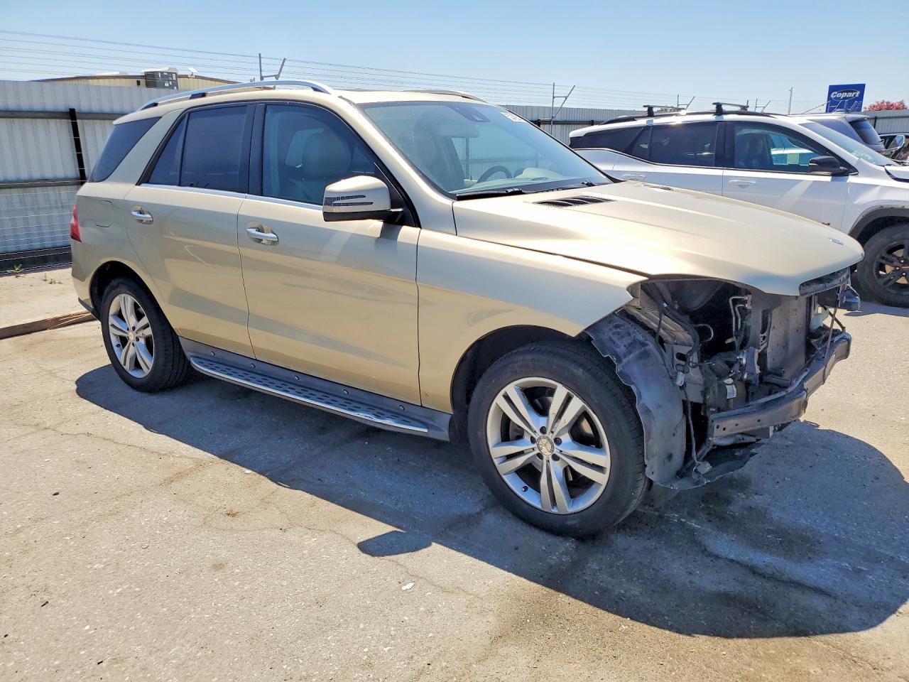 2013 MERCEDES-BENZ M-class VIN 4JGDA5HB0DA232420 photo 4