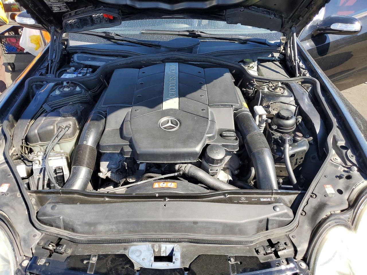 2004 Mercedes-Benz Sl-class VIN WDBSK75FX4F082989 photo 11