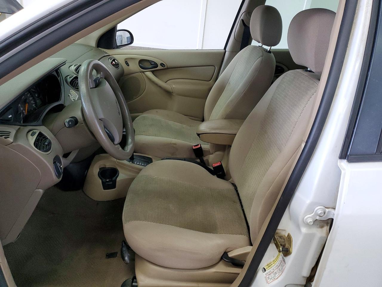 2004 Ford Focus VIN 1FAHP34364W178105 photo 7