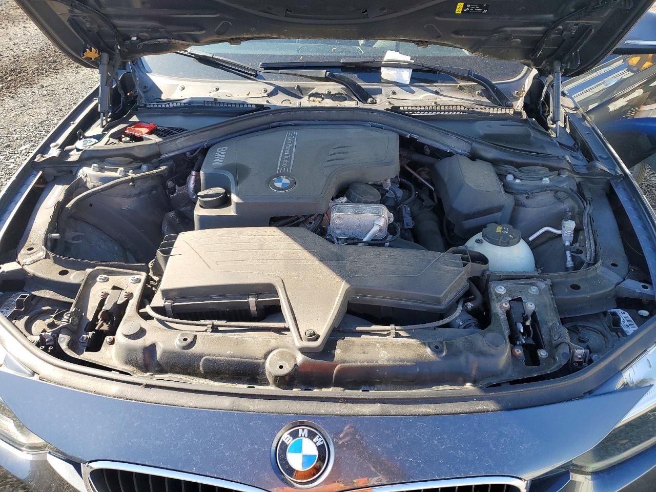 2017 BMW 3 series VIN WBA8E5G57HNU22670 photo 11