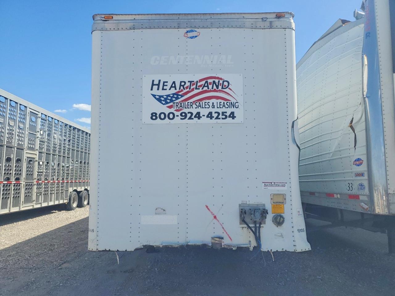 2005 UTILITY All models VIN 1UYVS25385P410513 photo 2