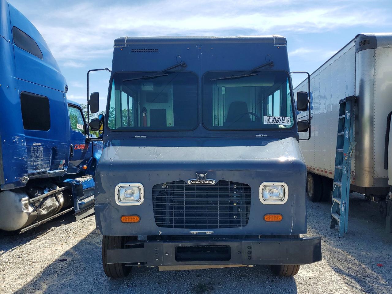 2020 FREIGHTLINER All other VIN 4UZAC2EA3LCMH6049 photo 5