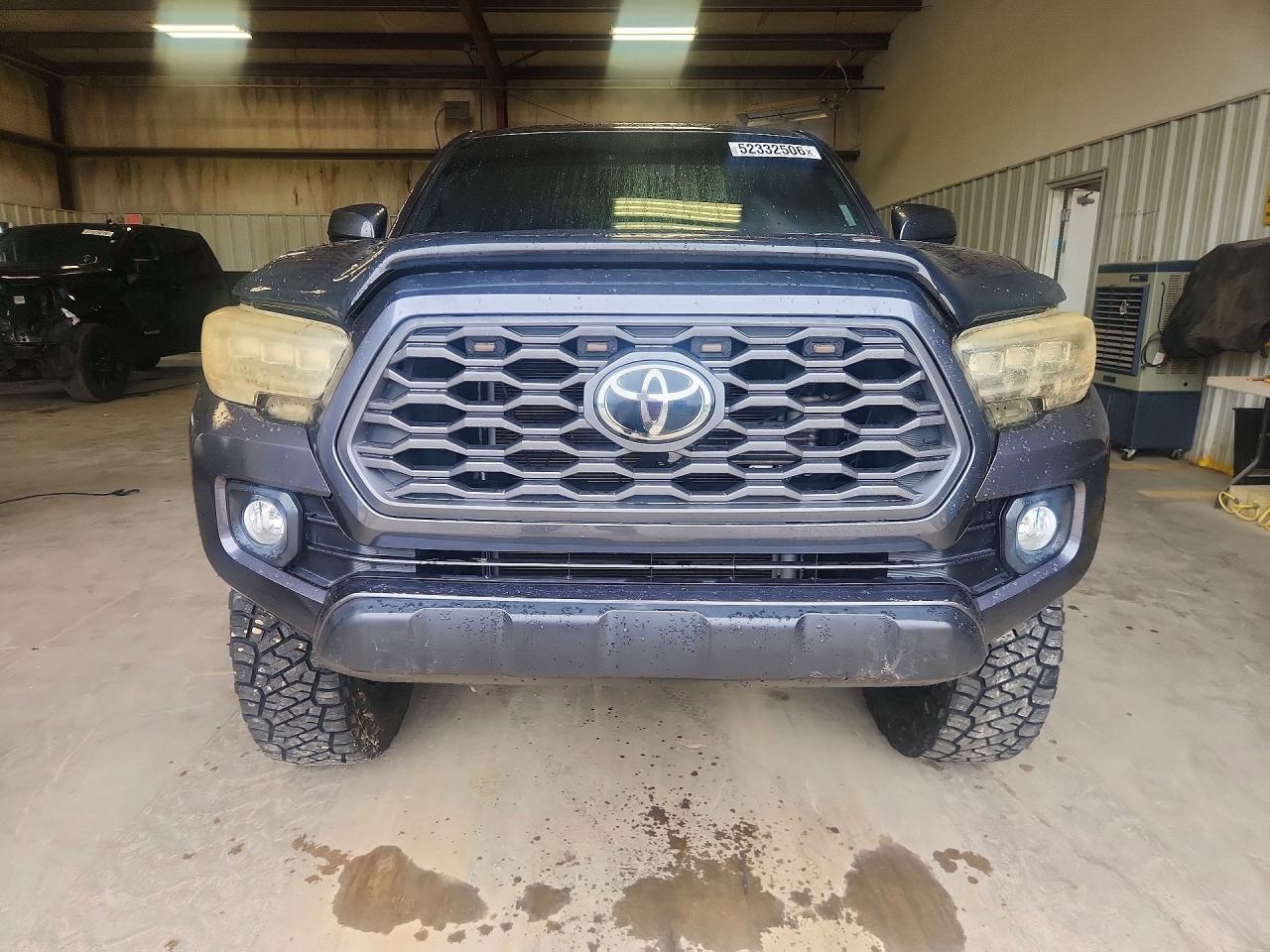 2020 Toyota Tacoma trd VIN 3TMCZ5AN3LM330033 photo 5