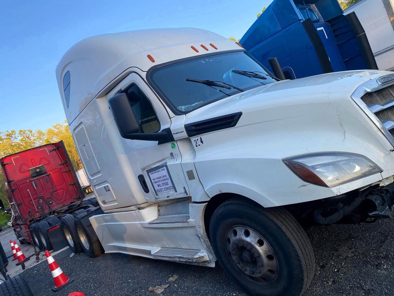 2019 FREIGHTLINER All other VIN 3AKJHHDR4KSKY1058 photo 1