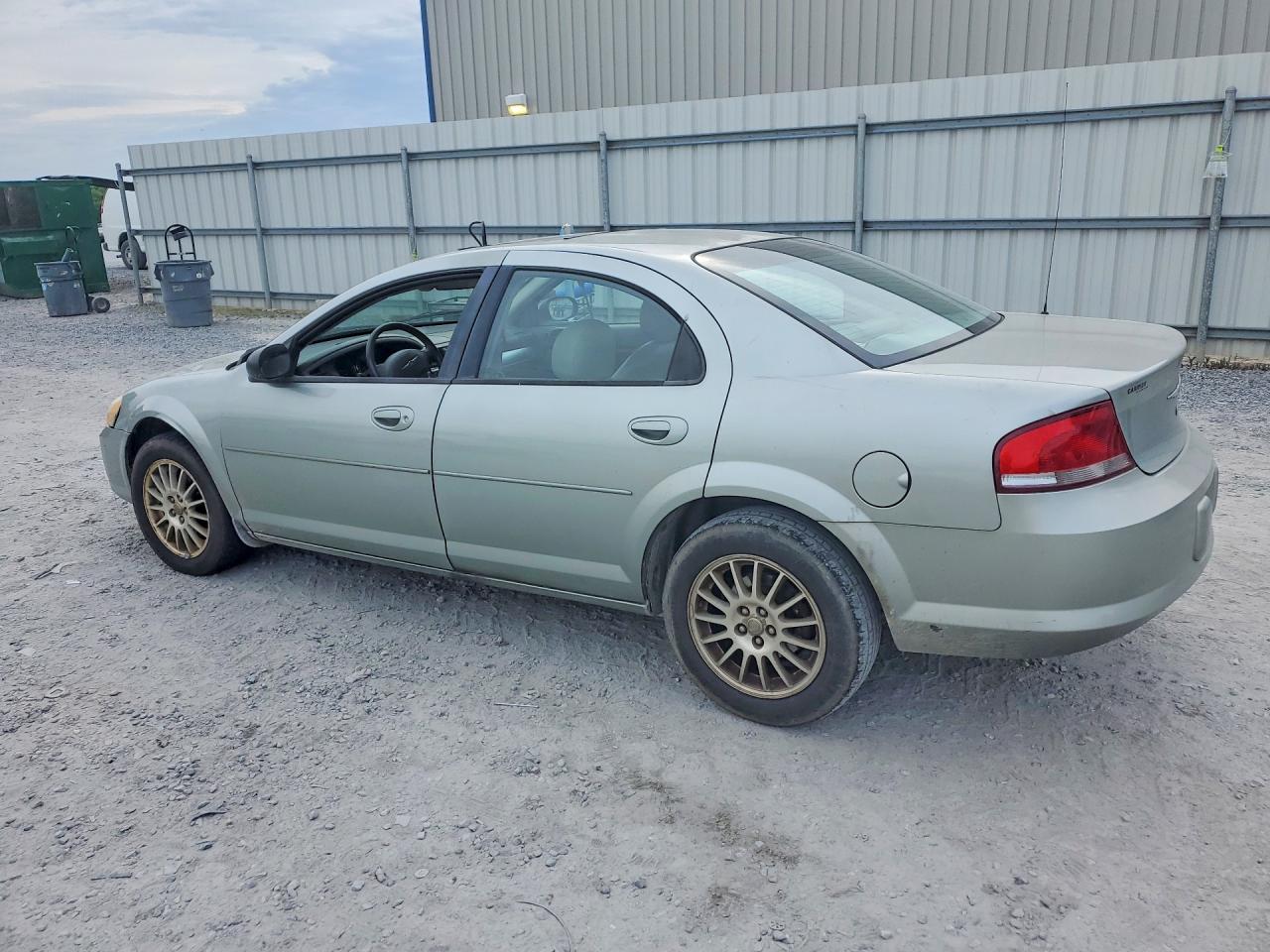 2005 Chrysler Sebring VIN 1C3AL56R25N663664 photo 2