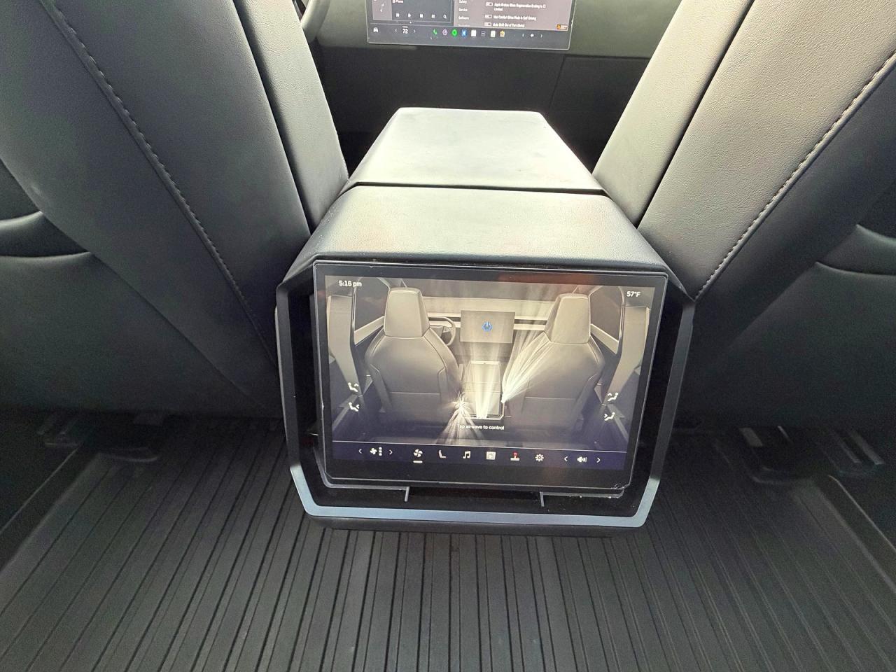 2024 Tesla Cybertruck VIN 7G2CEHEE3RA048554 photo 11