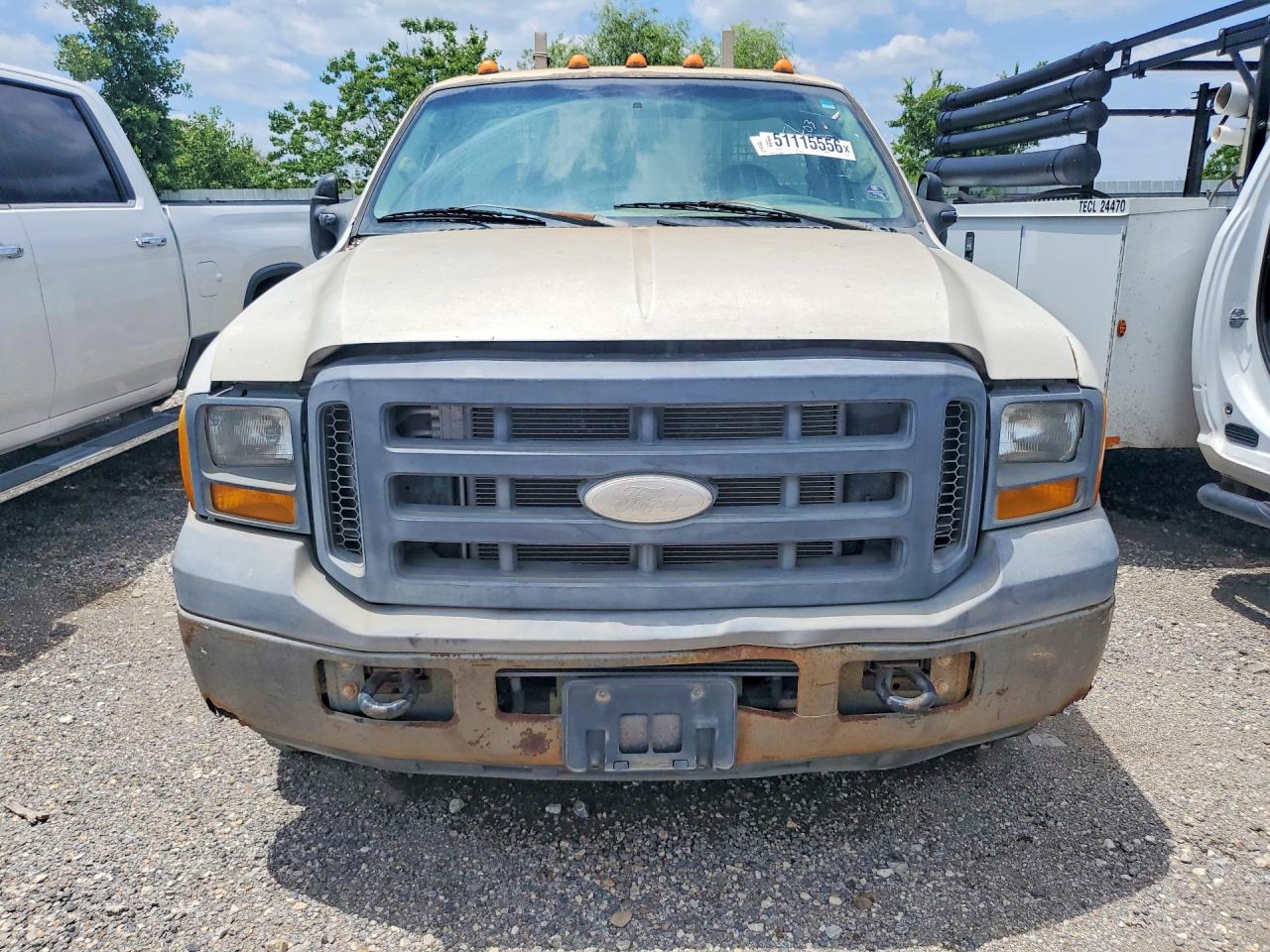 2005 Ford F350 VIN 1FDSF34545ED23553 photo 5