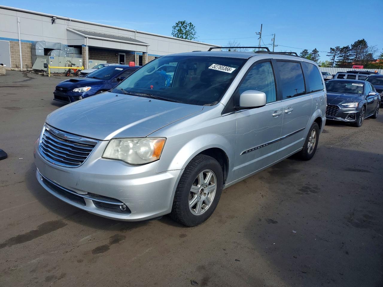 2011 Chrysler Minivan VIN 2A4RR5DG3BR779768 photo 1