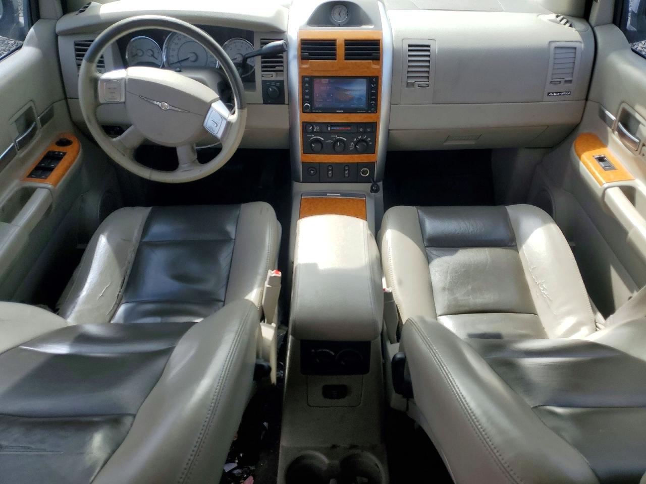 2008 Chrysler Aspen VIN 1A8HW58278F159121 photo 8