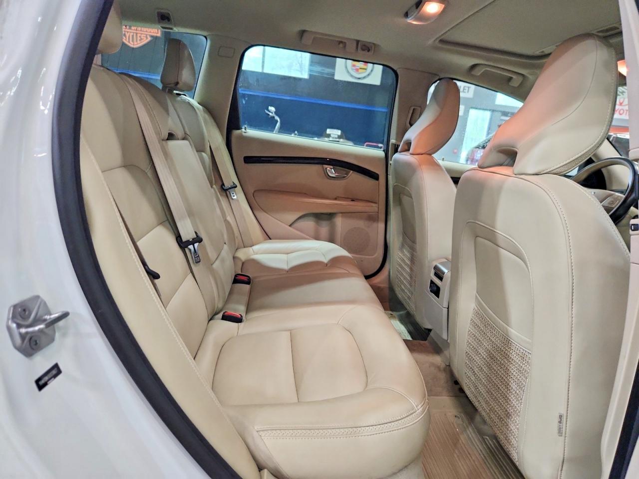 2016 Volvo Xc70 VIN YV4612NK6G1238627 photo 10