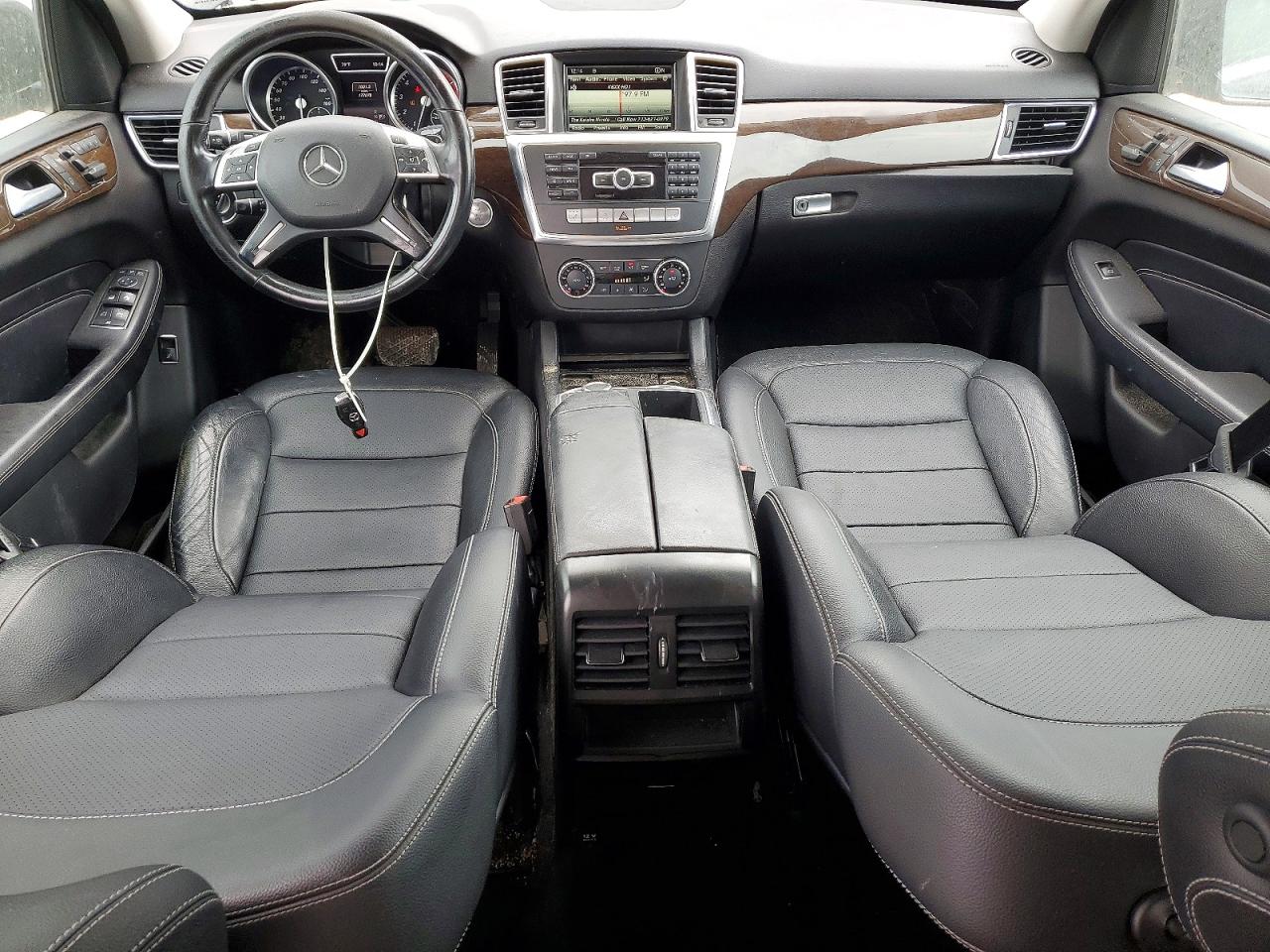2014 Mercedes-Benz M-class VIN 4JGDA5JB9EA424687 photo 8