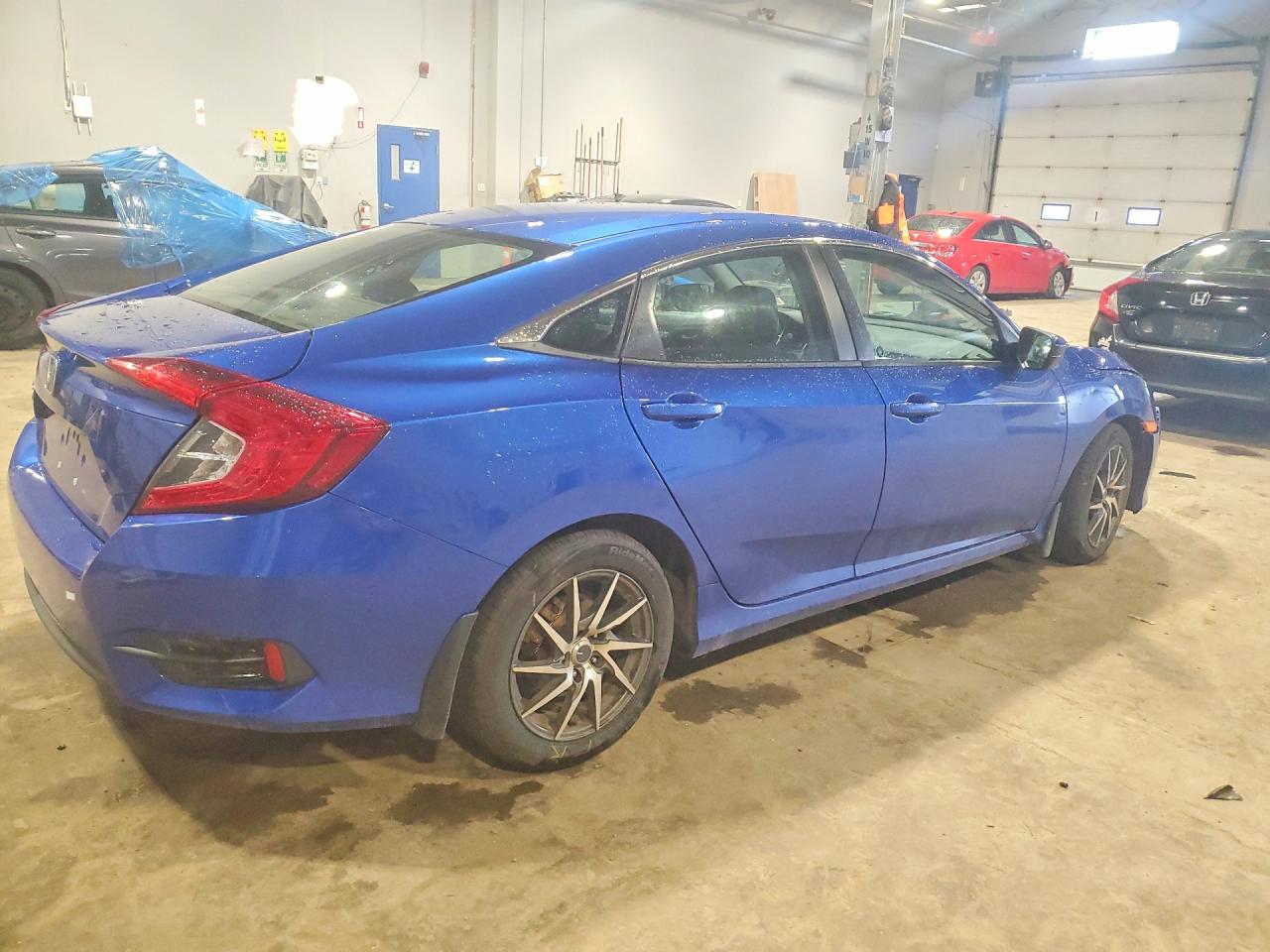 2018 Civic VIN 2HGFC2F50JH000630 photo 3