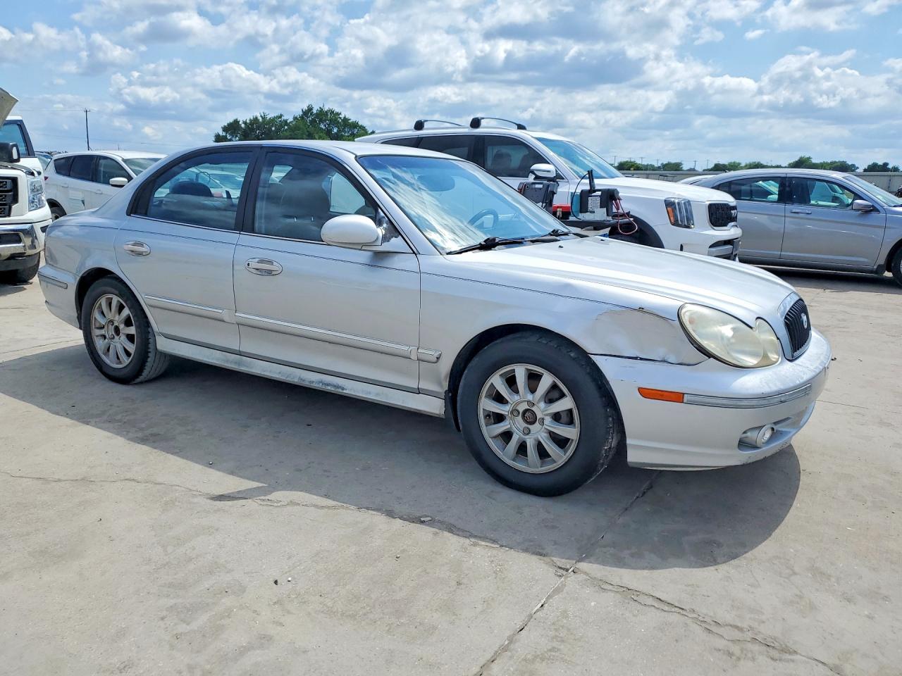 2005 Hyundai Sonata VIN KMHWF35H55A106319 photo 4