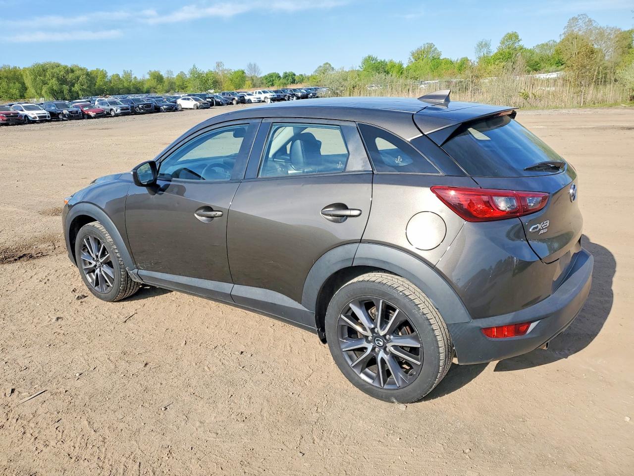 2018 MAZDA Cx-3 VIN JM1DKFC70J0314059 photo 2