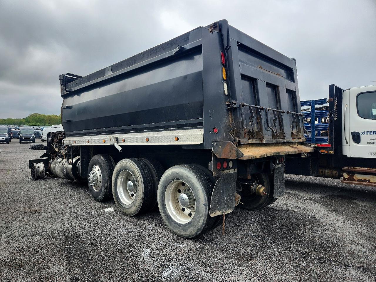 2017 PETERBILT All other VIN 1NPCXPEX7HD365442 photo 3