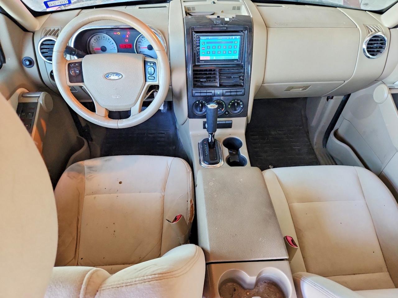 2010 Ford Explorer VIN 1FMEU3BE9AUF03472 photo 8