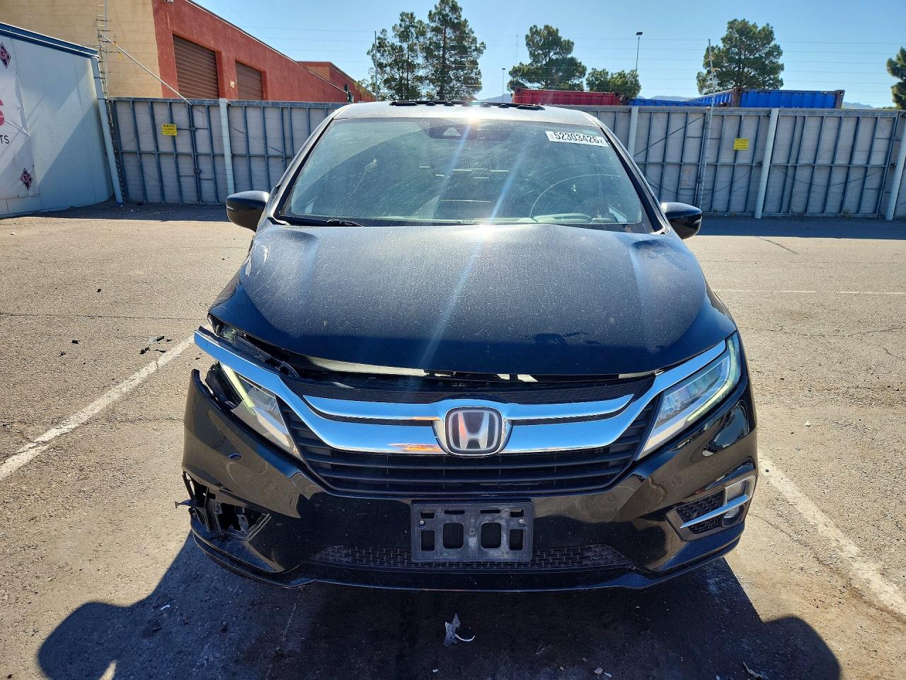 2018 Honda Odyssey VIN 5FNRL6H81JB028856 photo 5