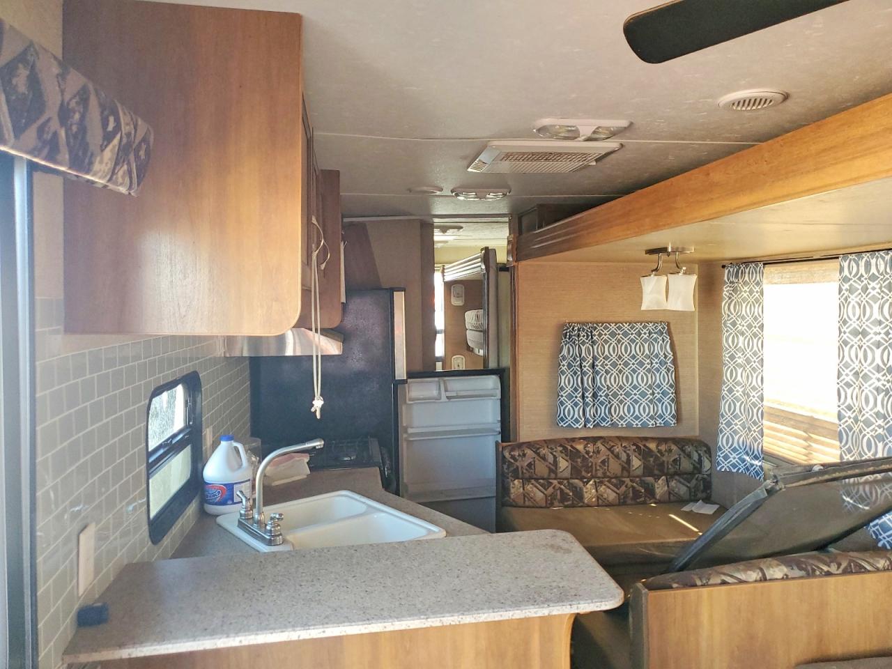 2015 FOREST Catalina VIN 5ZT2CA5B3FT007496 photo 5