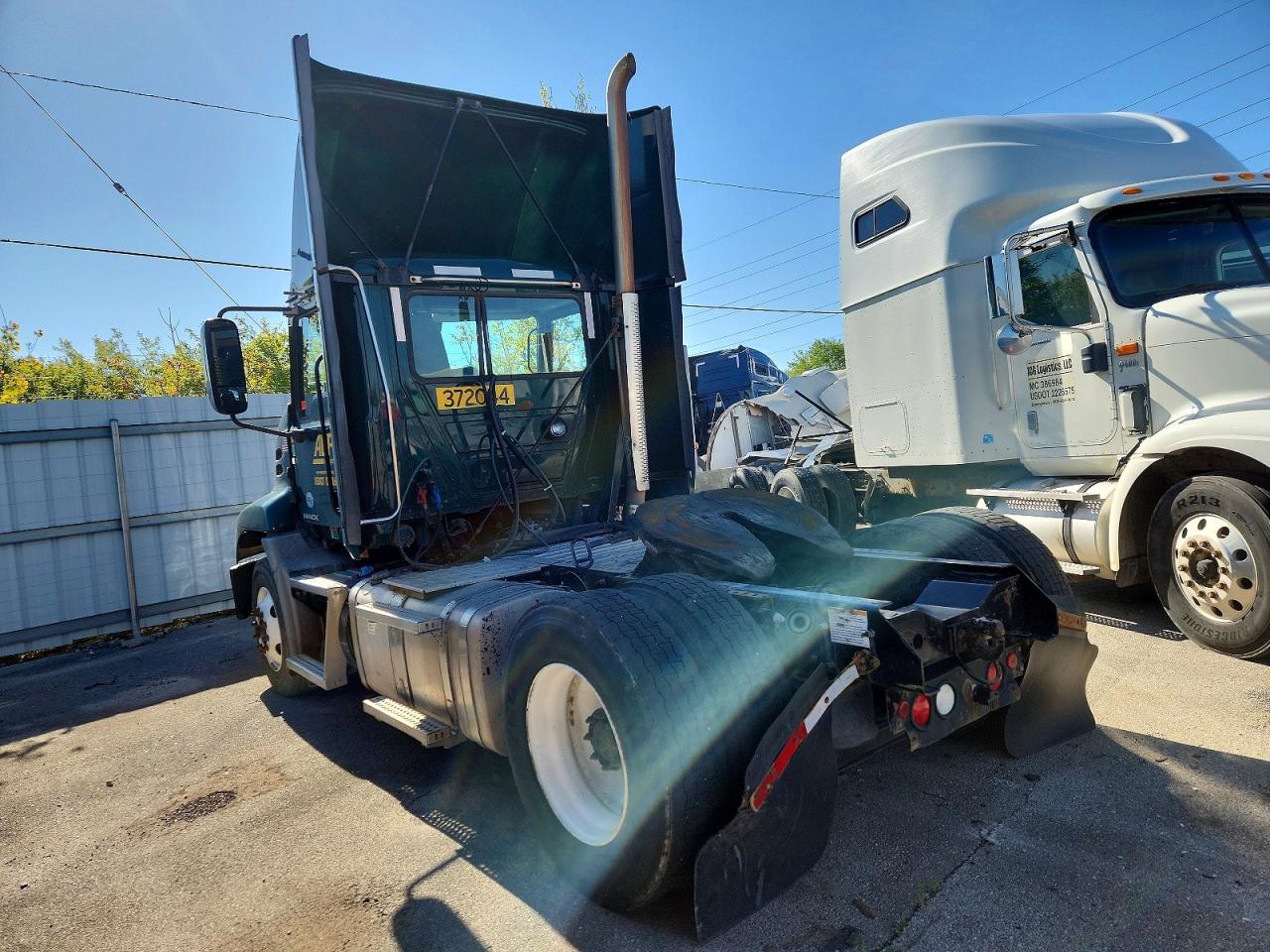 2018 MACK All other VIN 1M1AW01X1JM010674 photo 3