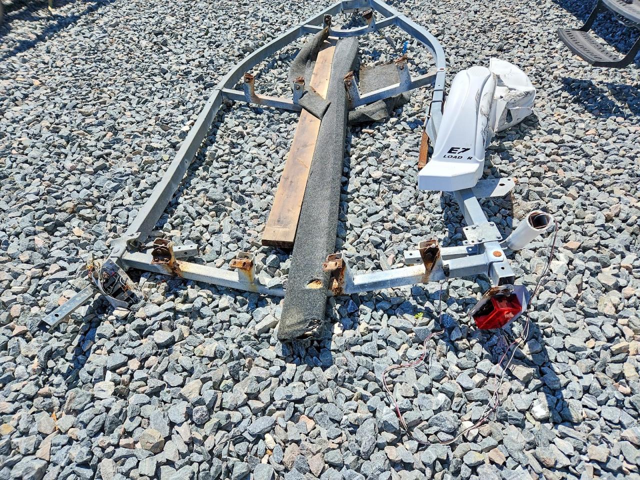 2008 EZ LOADER EZLL80B 15 1650 BOAT TRAILER VIN 1ZEAAYLBX8A152836 photo 6