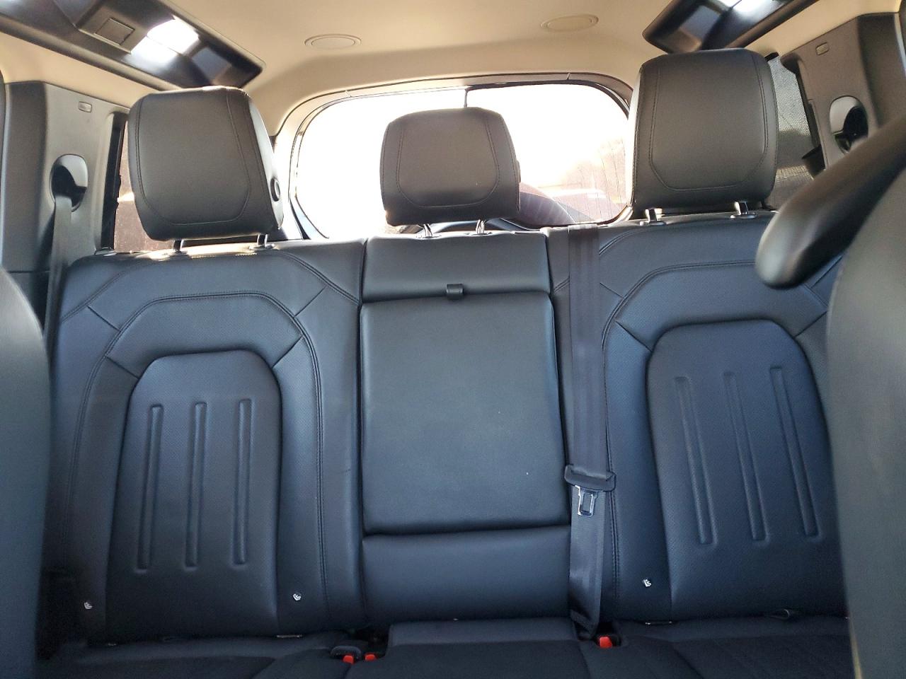 2022 LAND Defender VIN SALEP7RUXN2080699 photo 10