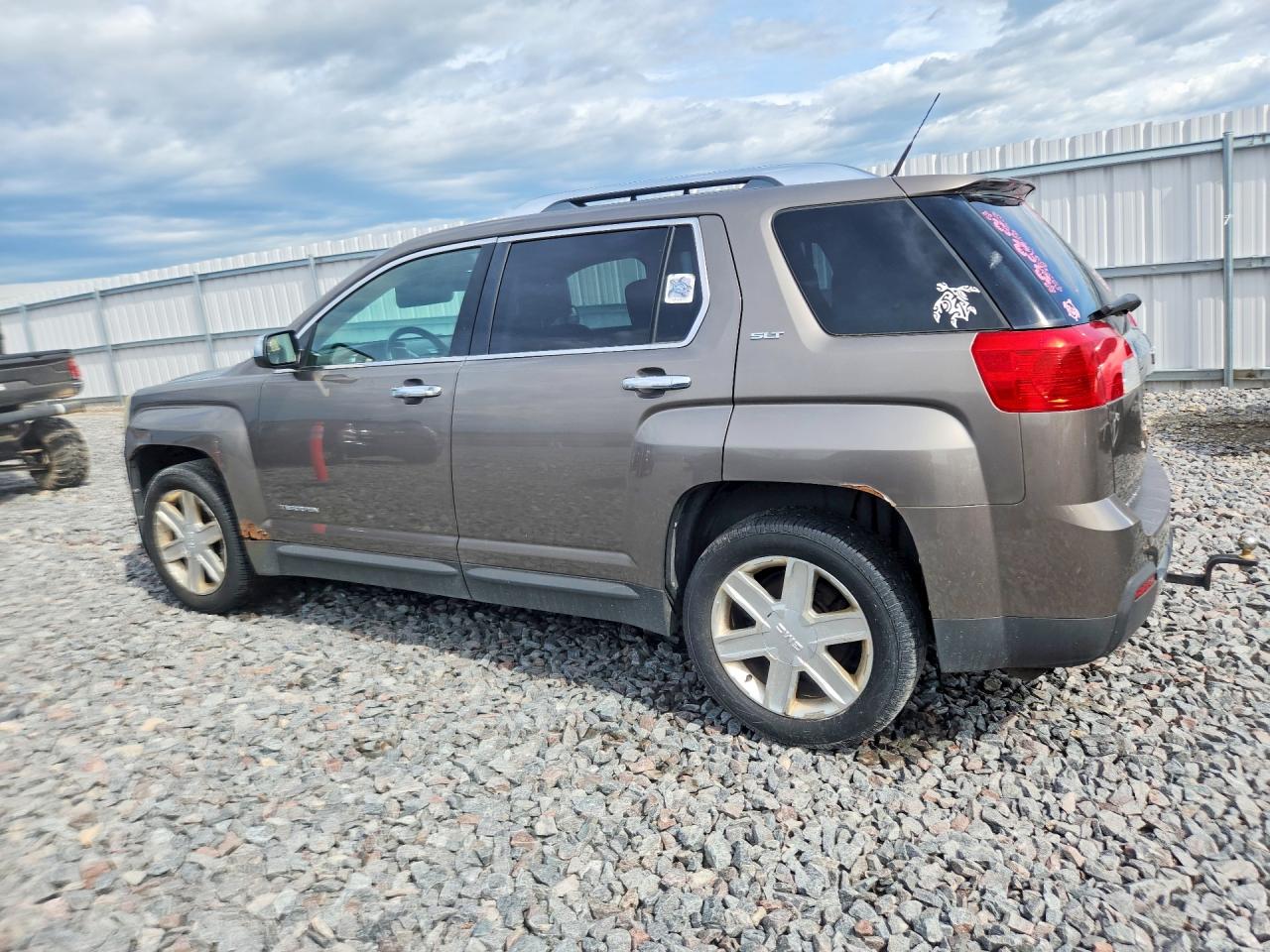 2010 GMC Terrain VIN 2CTFLJEW6A6363064 photo 2