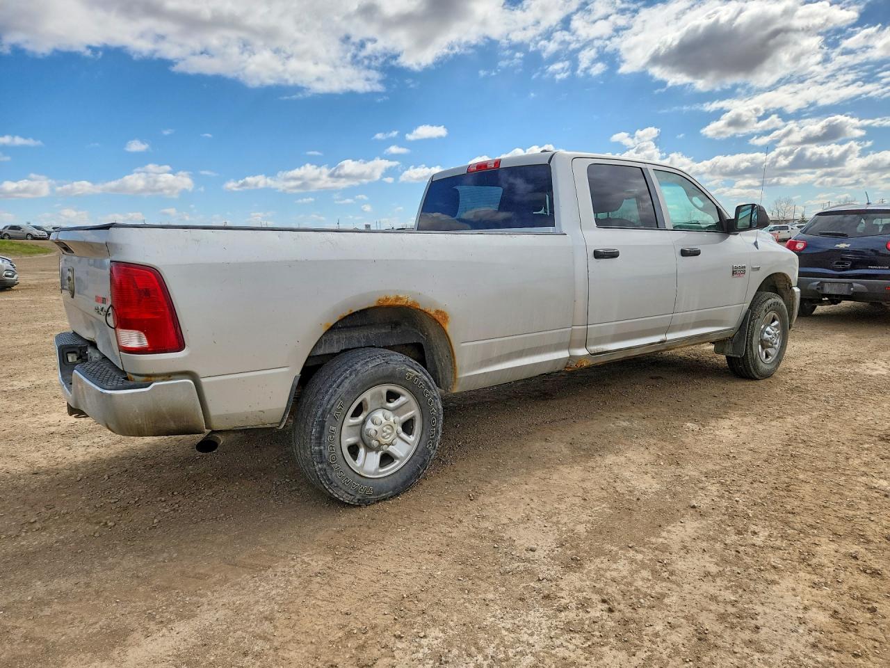 2011 Dodge Ram 2500 VIN 3D7TT2CT5BG565872 photo 3