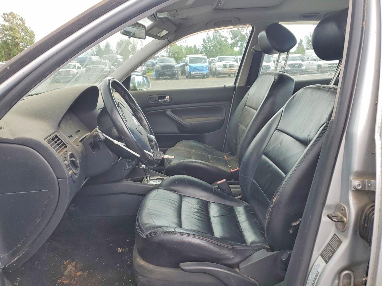 2002 Volkswagen Jetta VIN 3VWSE69M82M190596 photo 7