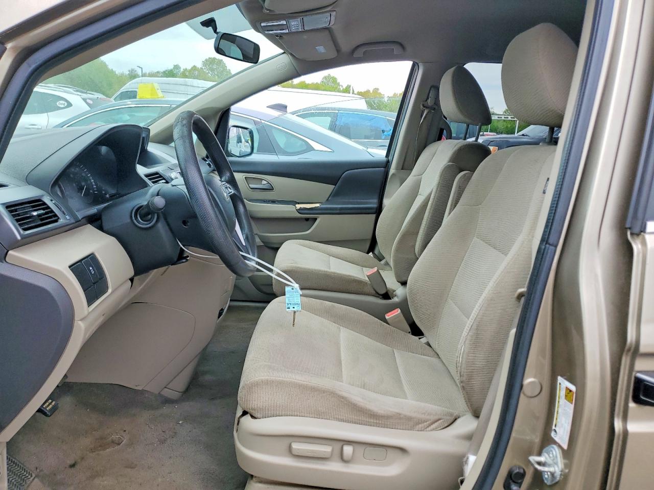 2011 Honda All models VIN 5FNRL5H26BB040475 photo 7