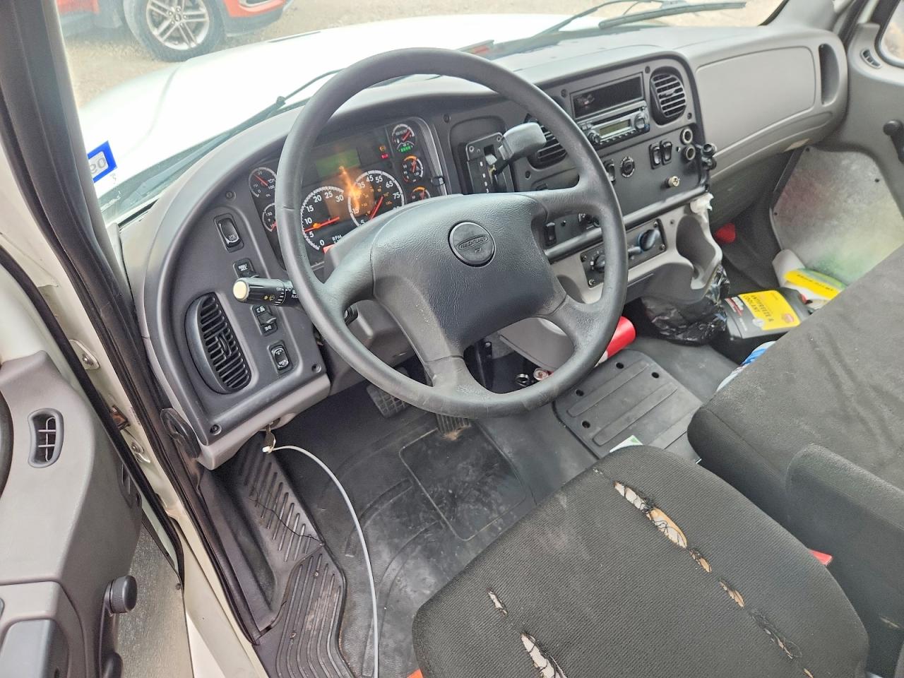 2014 FREIGHTLINER All other VIN 1FVACWDT0EHFT7213 photo 8