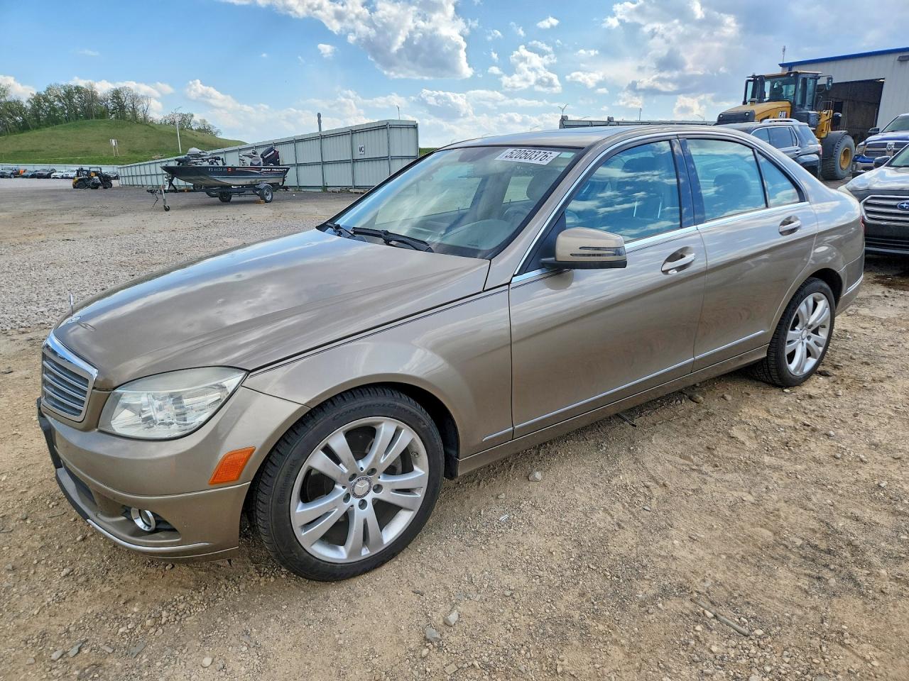 2010 Mercedes-Benz C class VIN WDDGF8BB2AR090071 photo 1