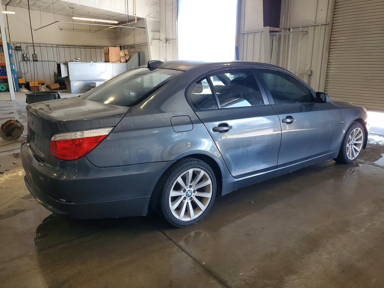 2008 BMW 5 series VIN WBANV13548CZ60000 photo 3