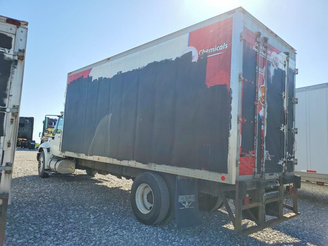 2008 International 4000 serie VIN 1HTMMAAN88H573038 photo 3