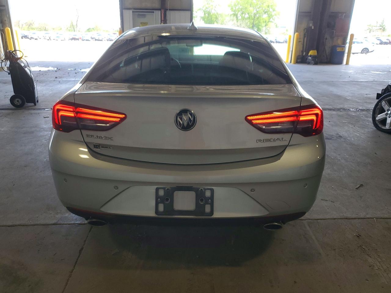 2018 Buick Regal VIN W04GL6SXXJ1155776 photo 6