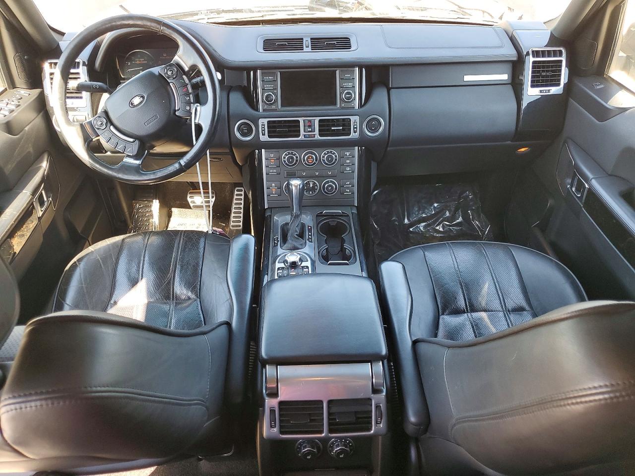 2011 LANDAU Rangerover VIN SALMF1E46BA329518 photo 8