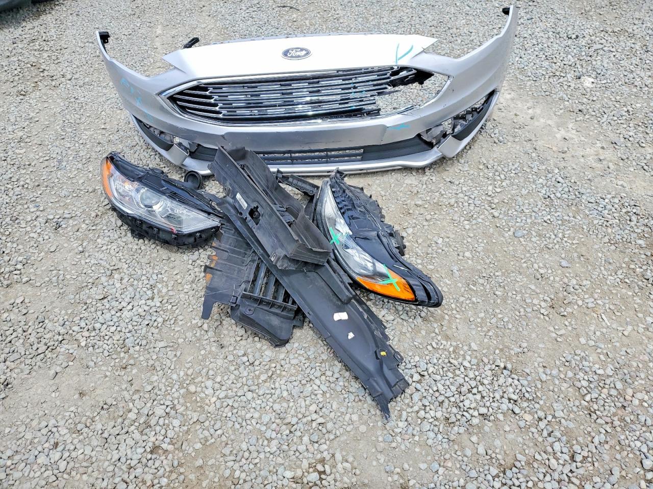 2017 Ford Fusion VIN 3FA6P0LU9HR288056 photo 12