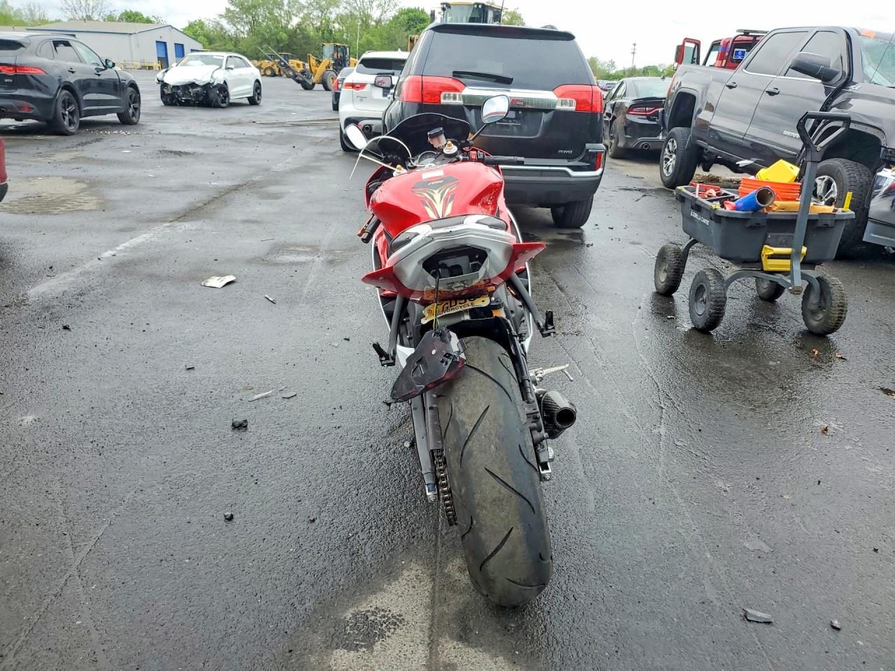 2014 Yama Yzf600 VIN JYARJ16E8EA031944 photo 4