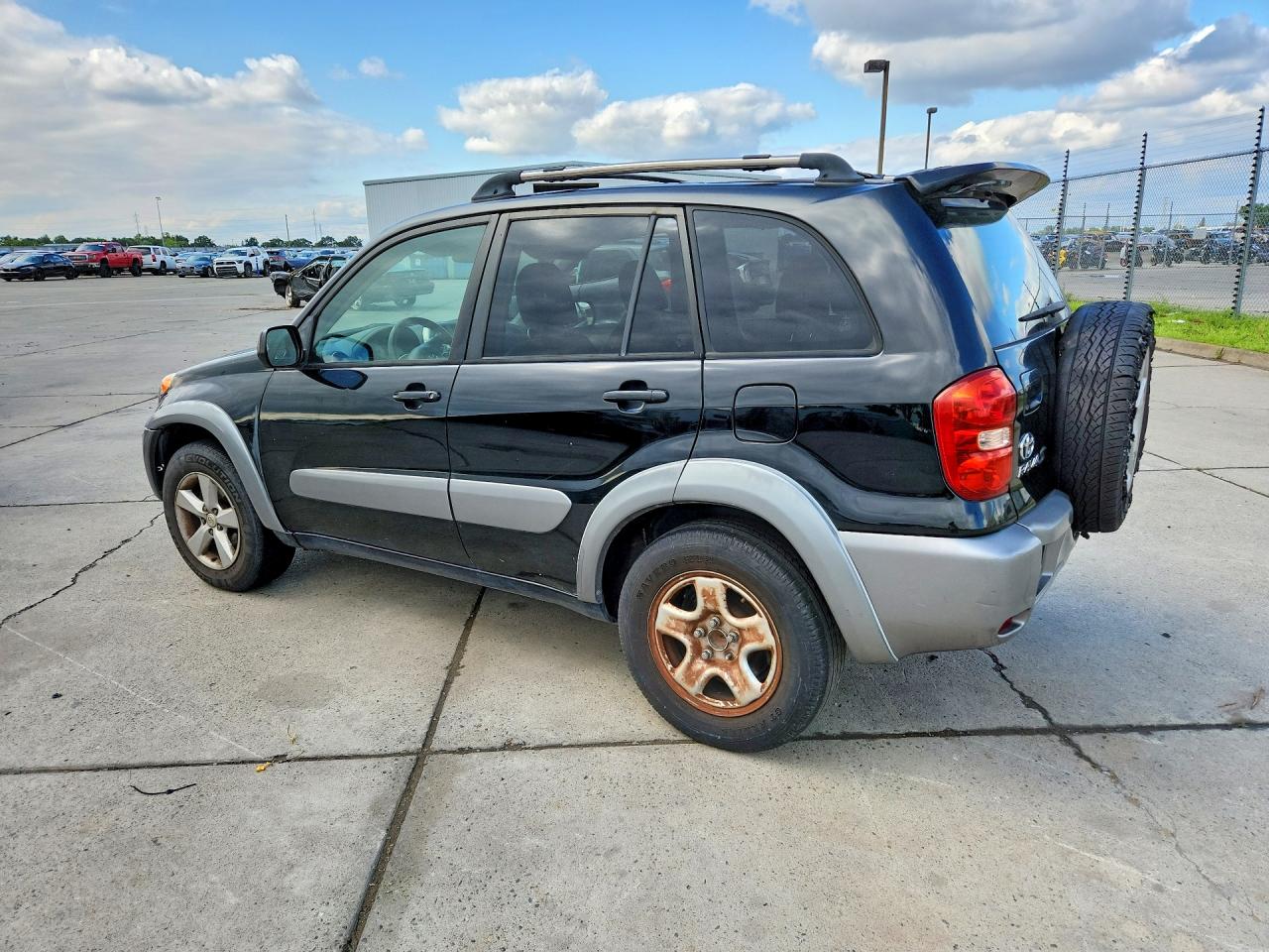 2004 Toyota Rav4 VIN JTEGD20V040039389 photo 2