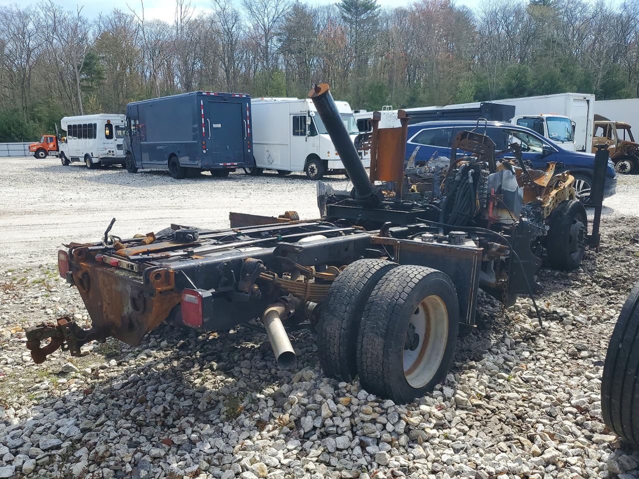 2020 Ford F550 VIN 1FDUF5HT7LDA04163 photo 3