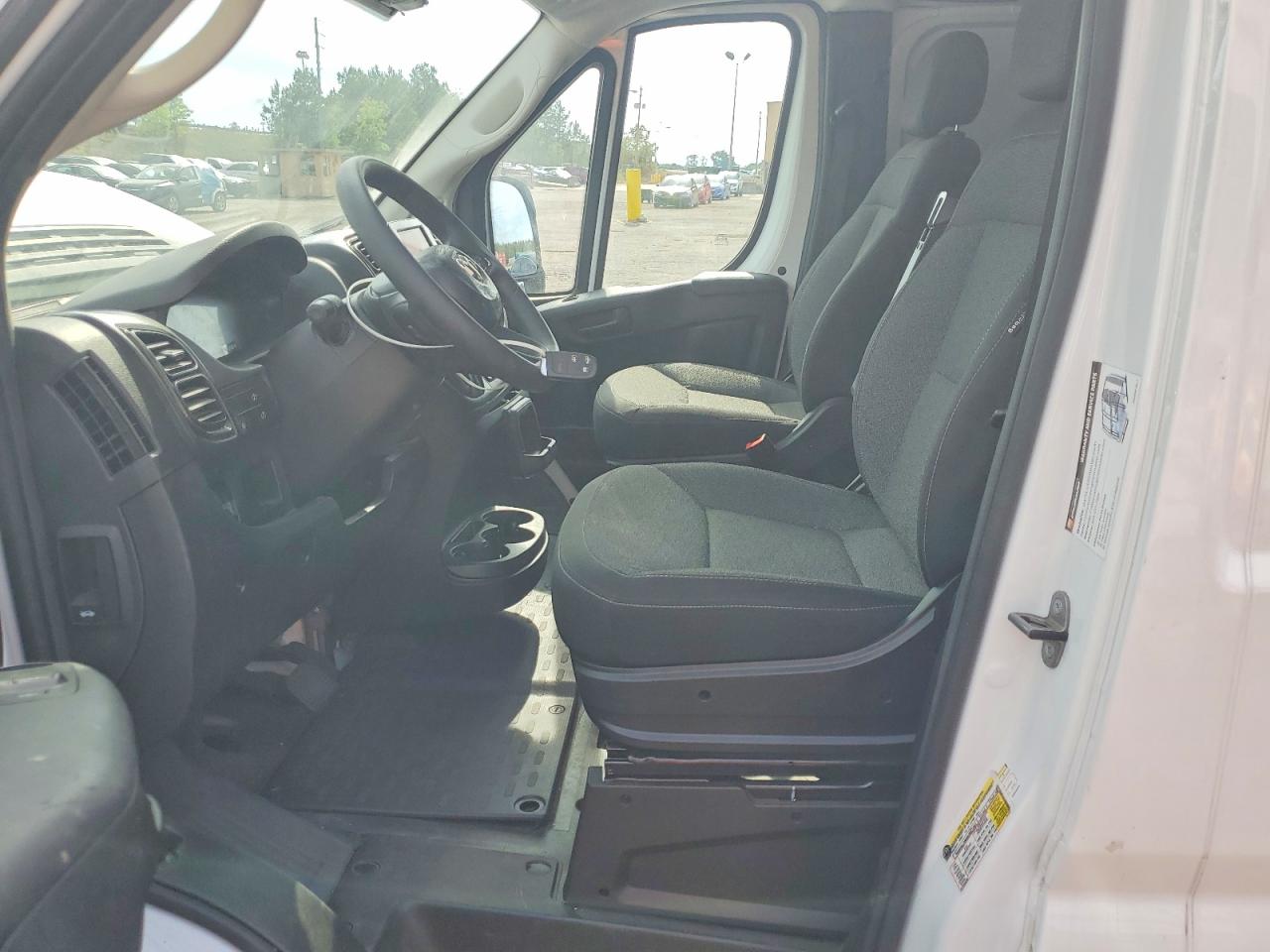 2025 Ram Promaster VIN 3C6LRVVG7SE524432 photo 7