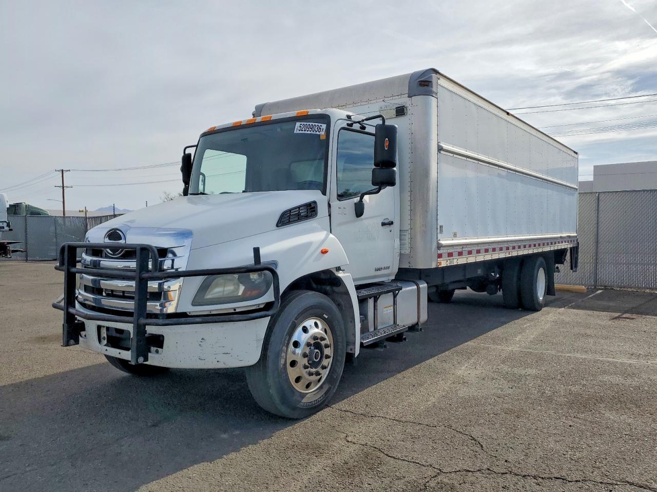 2016 HINO All other VIN 5PVNJ8JV7G4S60622 photo 2