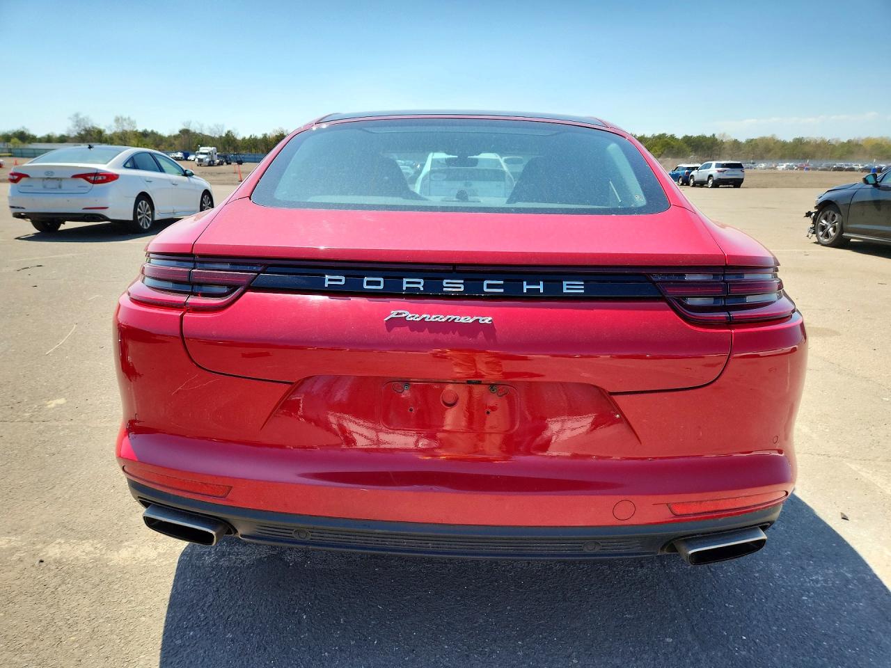 2018 Porsche Panamera VIN WP0AA2A7XJL100969 photo 6