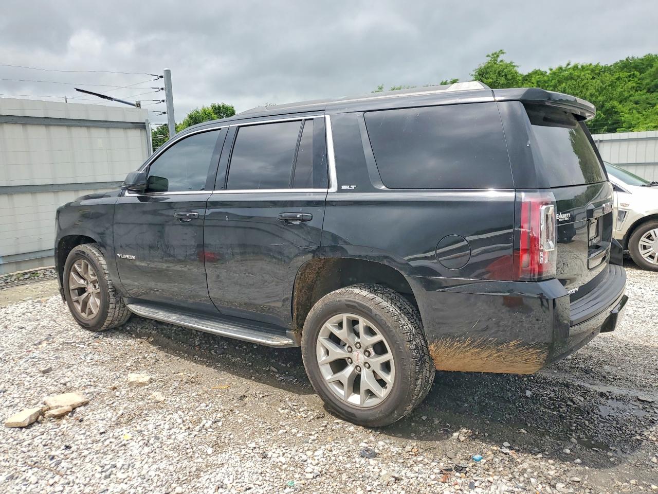 2016 GMC Yukon VIN 1GKS2BKC5GR417002 photo 2